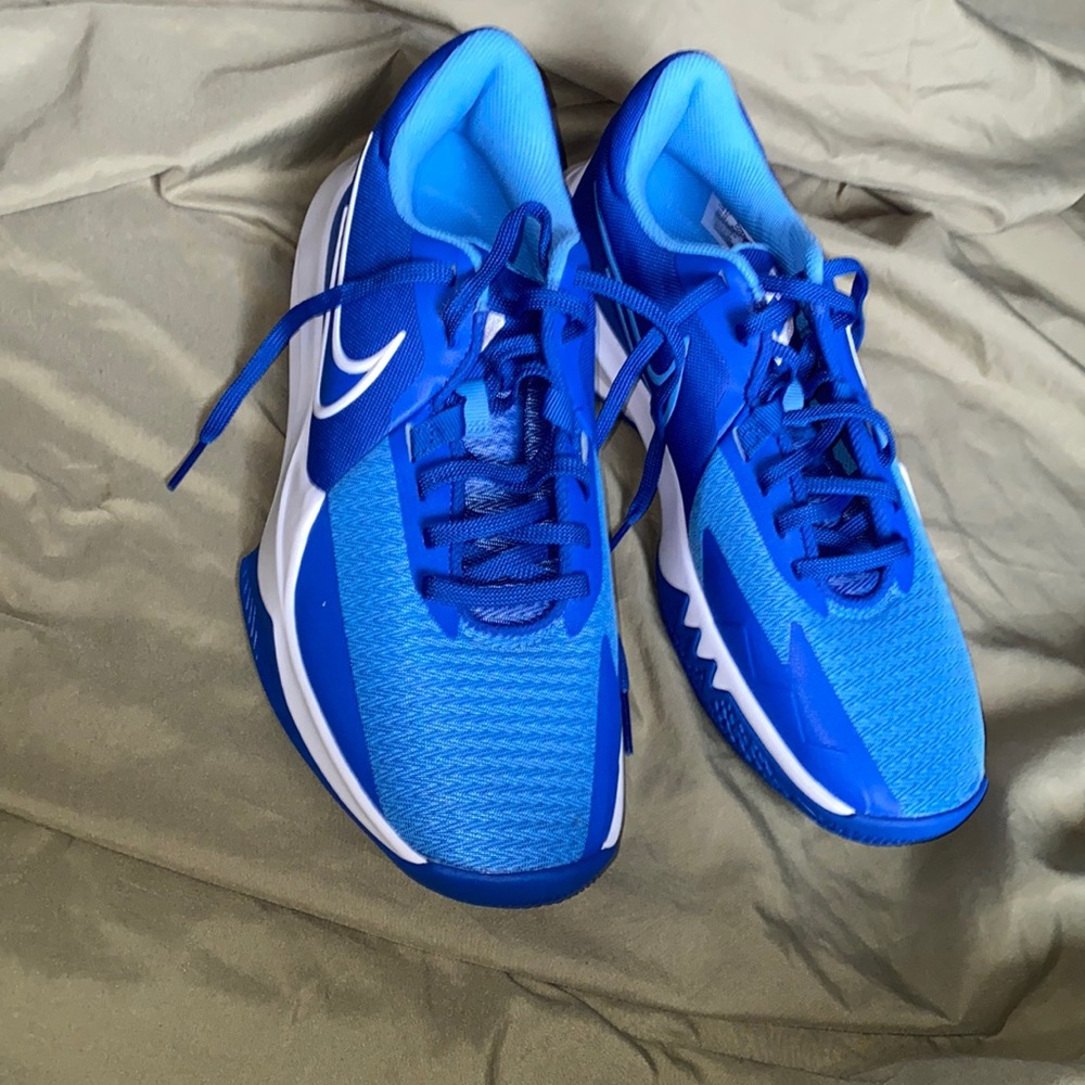 Nike precision 6 basketball shoes